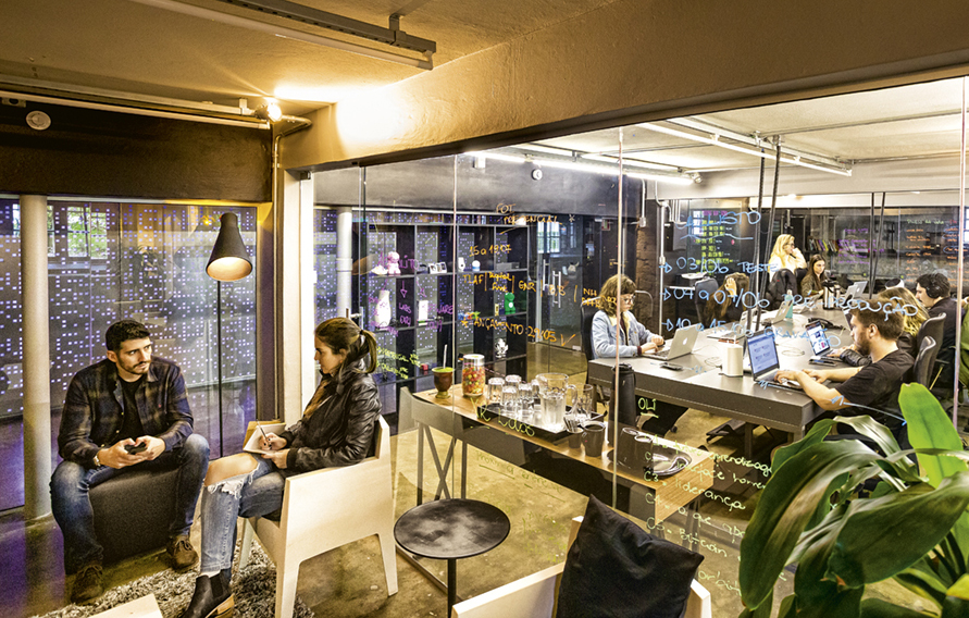 Nesta startup os funcionários são remotos, mas o escritório é de primeira