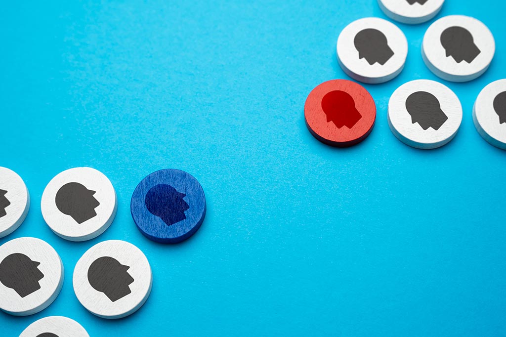 80% dos profissionais evitam falar sobre política no trabalho