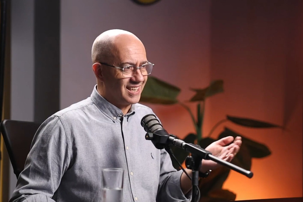 RHadioCast: o impacto da IA na experiência do colaborador