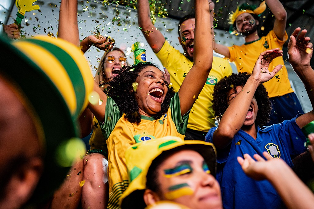 Copa do Mundo em horários noturnos testa políticas de flexibilidade nas empresas